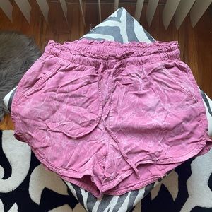 American Eagle vacay short in antique rose